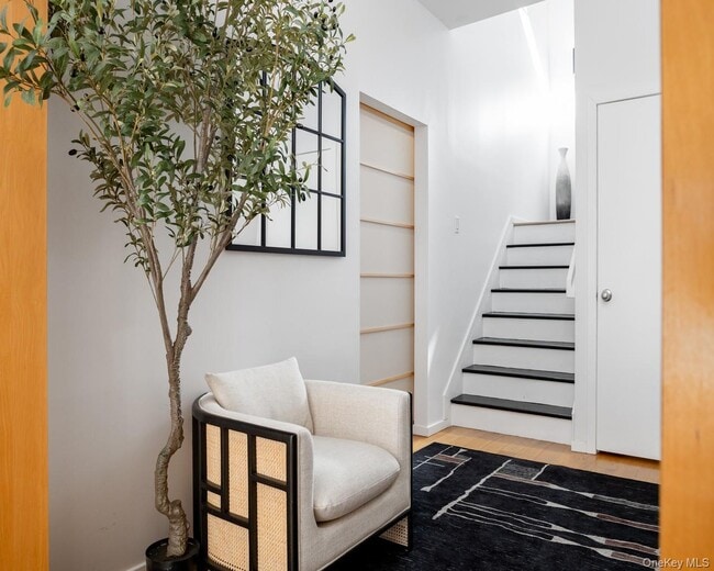 Building Photo - 15 Pheasant Run