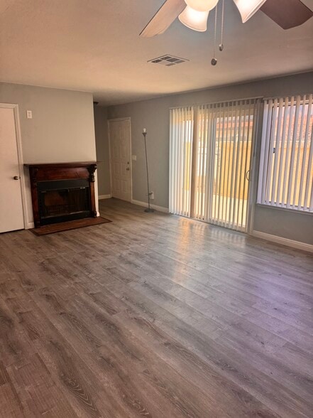 Building Photo - 2120 El Domingo Cir