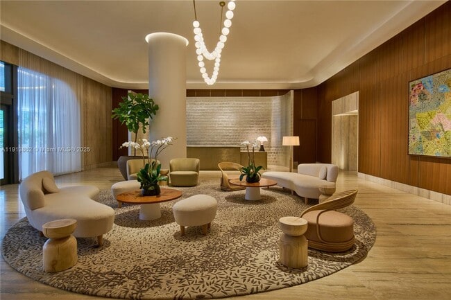 Building Photo - 500 Alton Rd