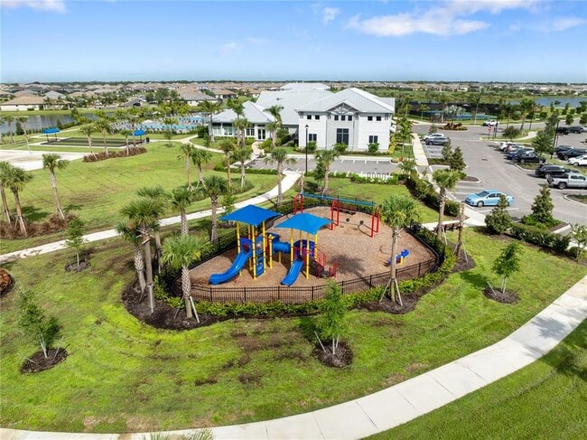 Building Photo - 15115 Sea Salt Wy