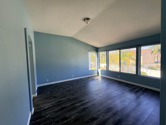 Building Photo - Stunning 5-Bedroom Pool Home in Corona is now available for rent