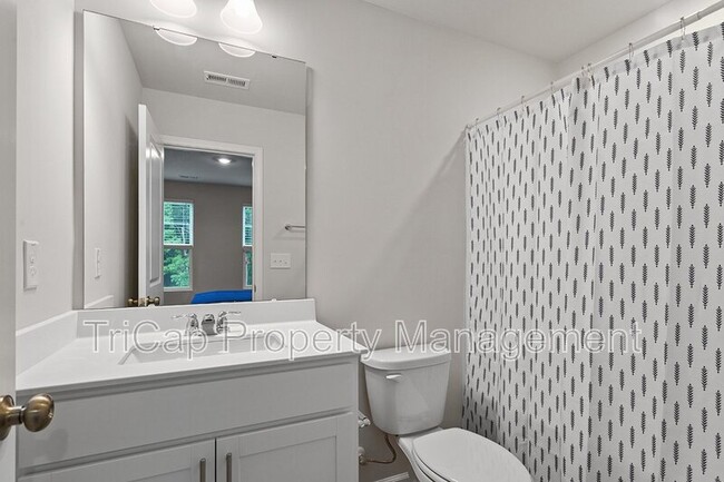 Building Photo - 1721 Chirping Trl