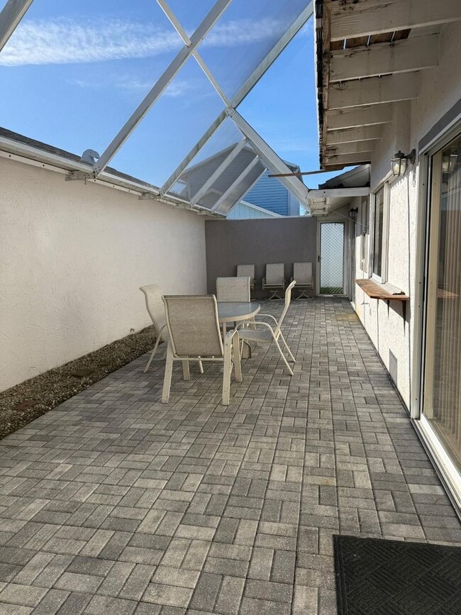 Building Photo - 13731 Markham Ln