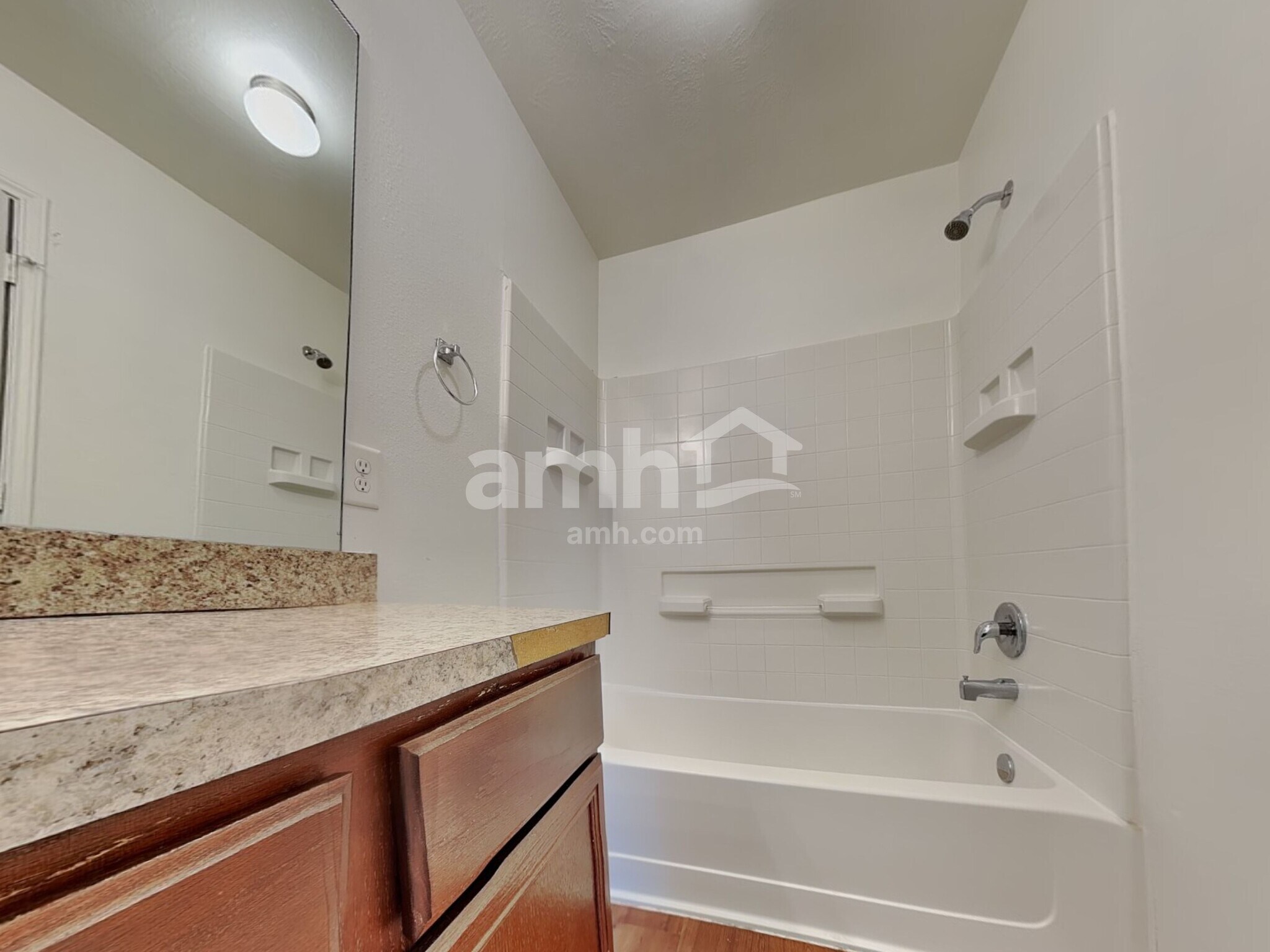 Building Photo - 2710 Bammelwood Dr