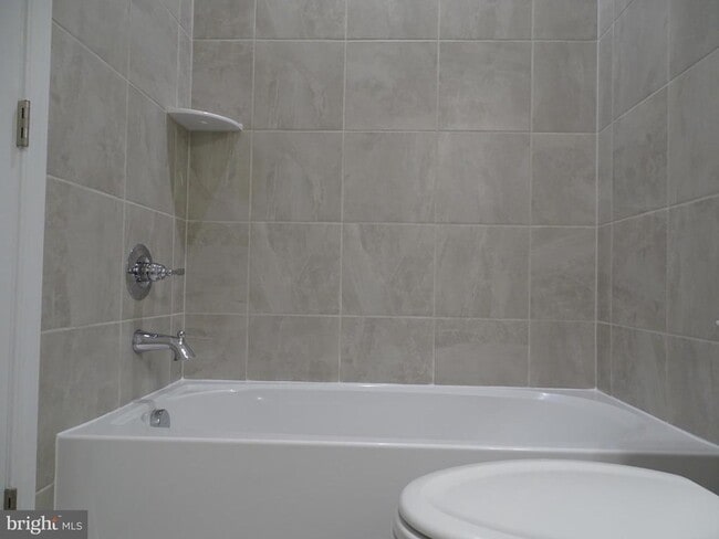 Building Photo - 4605 Abbotswell Pl