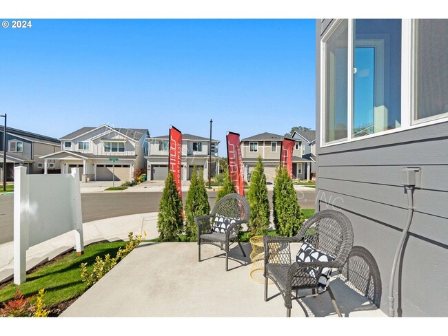 Building Photo - Brand New Construction 4bd 3ba TownHouse W...