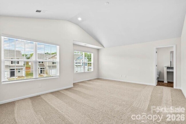 Building Photo - 1305 Nia Rd