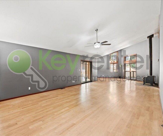 Building Photo - 5374 Porter Ranch Rd