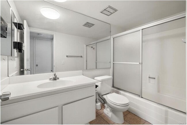 Building Photo - 20930 Parthenia St