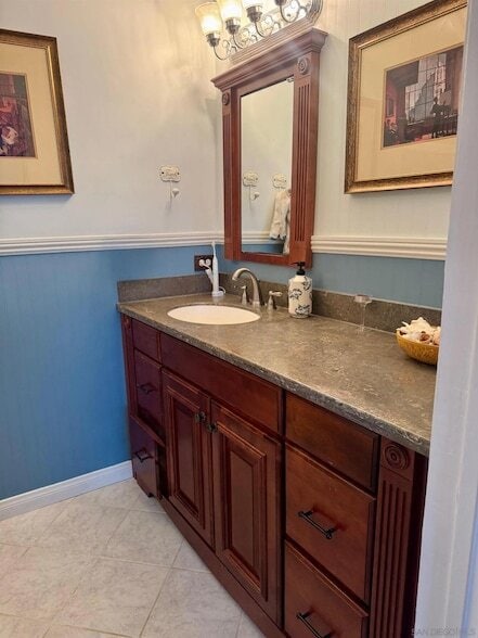 Building Photo - 1357 Olivet St