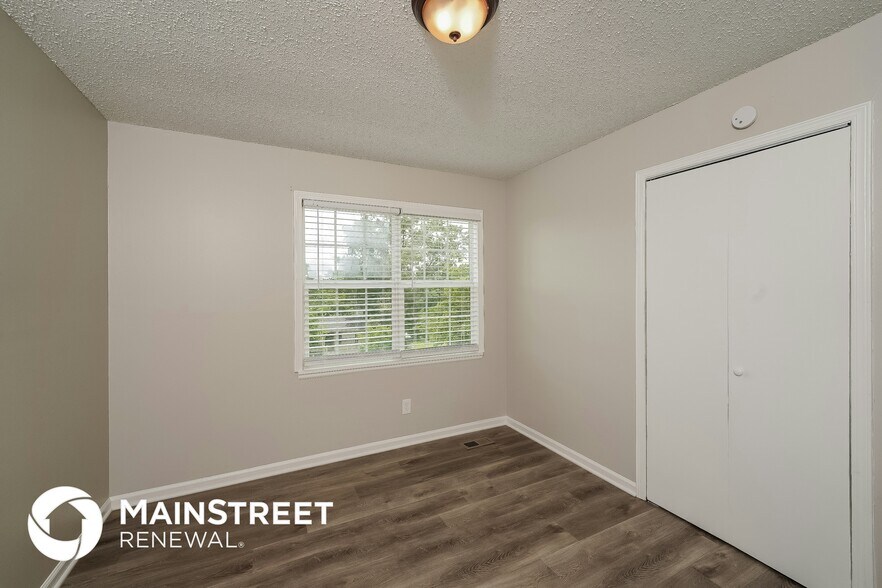 Building Photo - 5070 Rick Dr