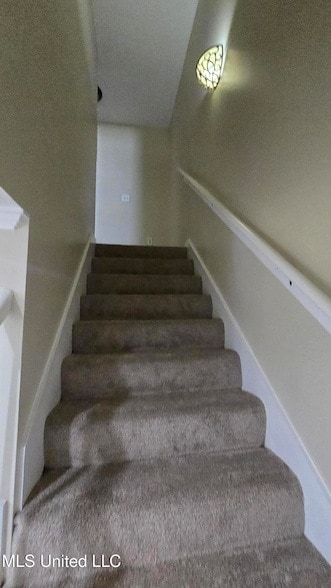 Building Photo - 933 Glastonbury Cir