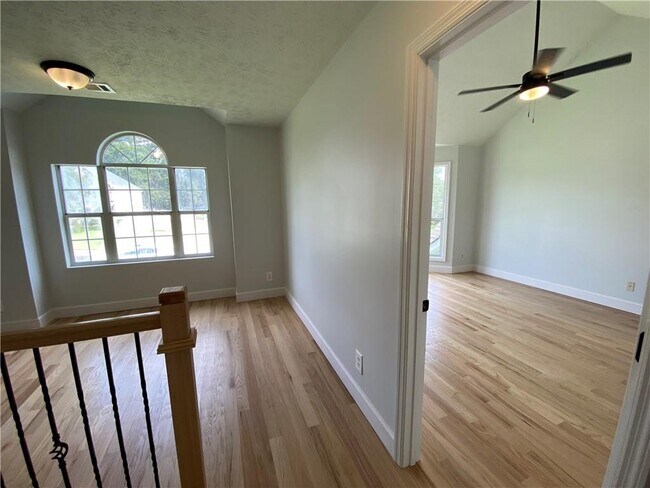 Building Photo - 1855 Big Haynes Ct SW