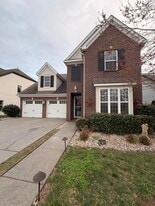 Building Photo - 466 Carriage House Ln