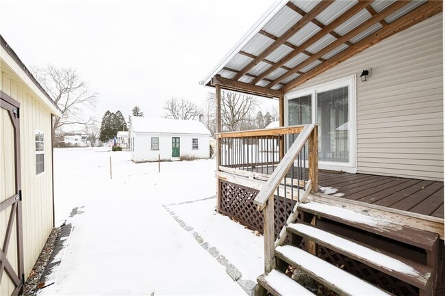 Building Photo - 201 W Gibson St