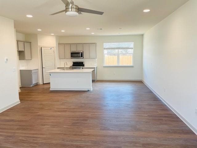 Building Photo - 161 Filifera Ct