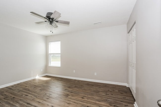 Building Photo - 1154 Stratford Wy