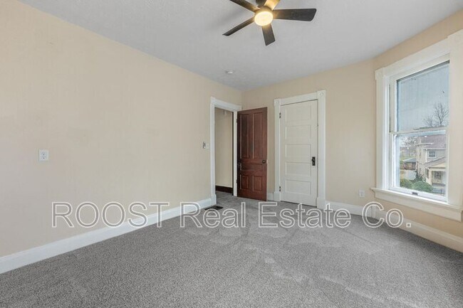 Building Photo - 39 Warder St