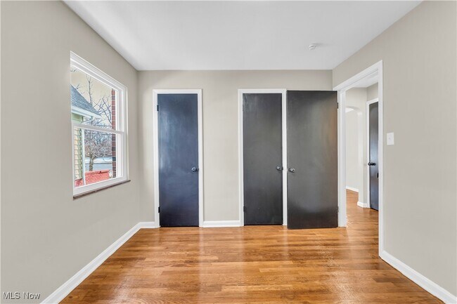 Building Photo - 27681 Lakeshore Blvd