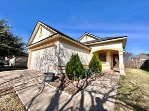 Building Photo - Charming 3-Bed Georgetown Home Near Downtown & Parks