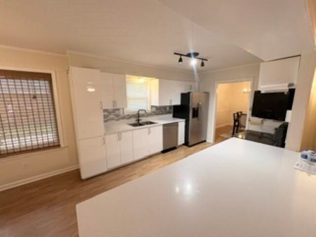 Building Photo - 6264 Skylight Dr