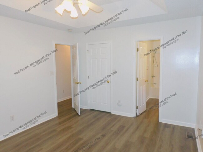 Building Photo - 4720 Beckel Rd