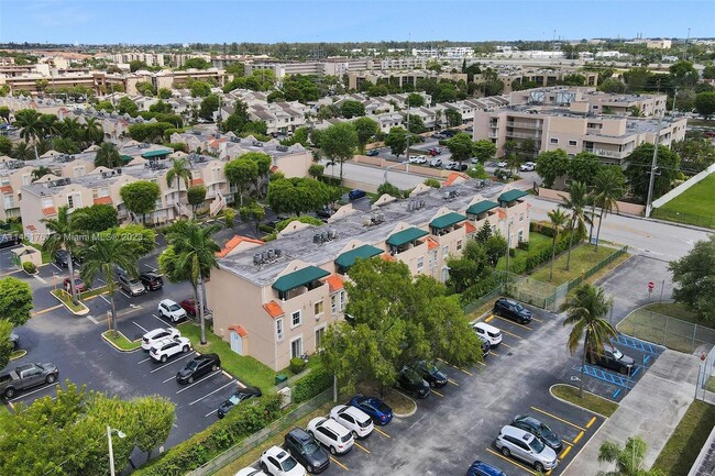 Building Photo - 675 NW 85th Ct