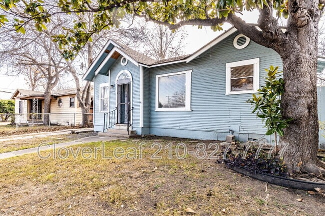 Building Photo - 206 Hoover Ave