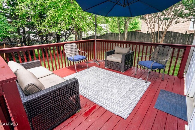 Building Photo - Beautiful 4-Bedroom Home in Desirable Wrens Creek Subdivision