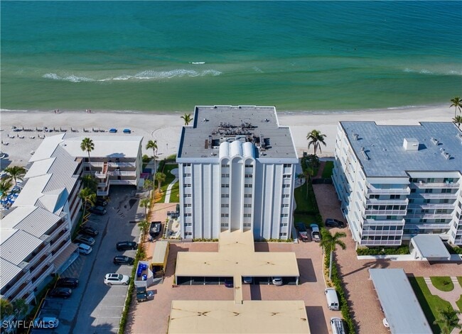 Building Photo - 1919 Gulf Shore Blvd N