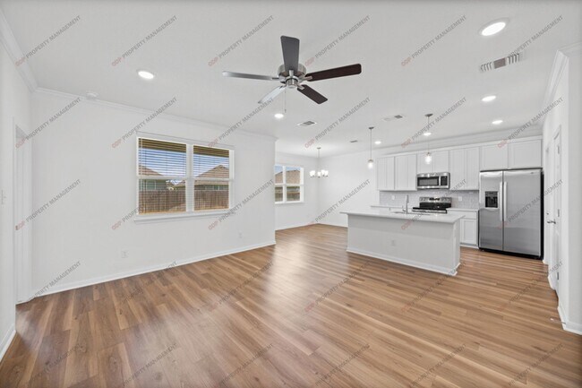 Building Photo - 8114 Timber Holw Ln
