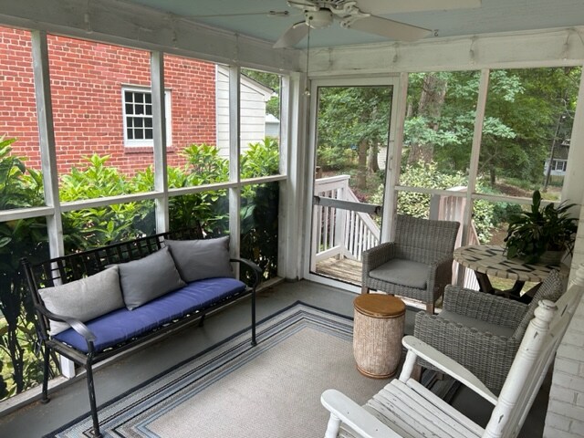 Building Photo - 5400 Dorchester Rd