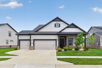 Building Photo - Gorgeous Newly Built 3 Bedroom 3 Full Bath on Golf Course in Westfield!