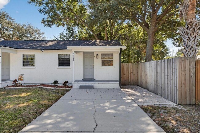 Building Photo - 4214 W Ohio Ave