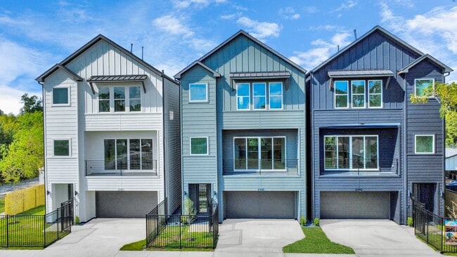 Building Photo - 6951 Foster St