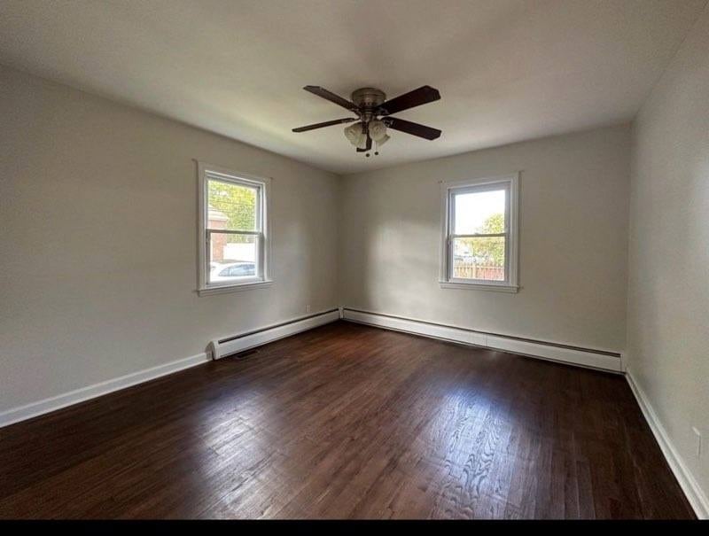 Building Photo - 32 Hazel St