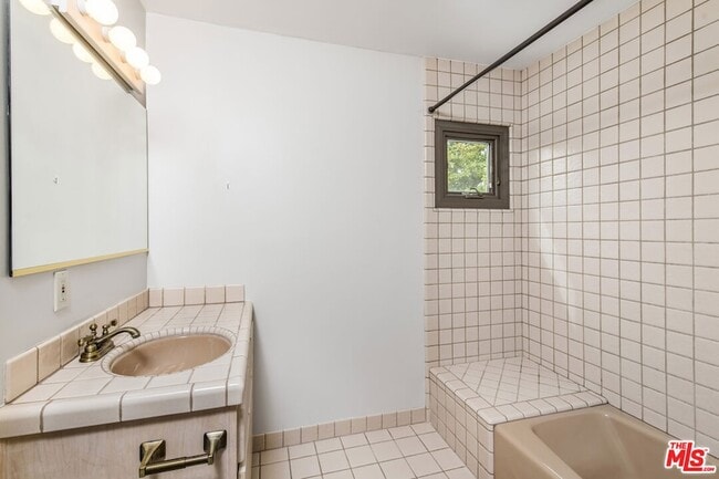 Building Photo - 5949 Abernathy Dr