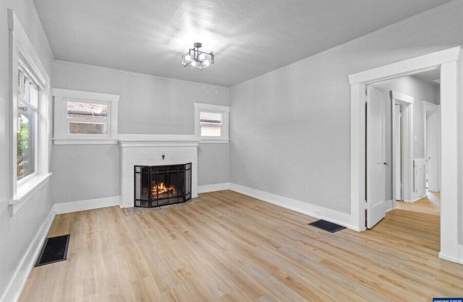 Building Photo - 7225 N Lombard St