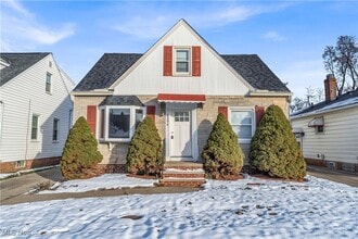 Building Photo - 6306 Westlake Ave