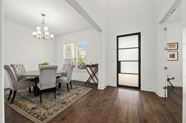 Building Photo - 208 Slate Rock Ter