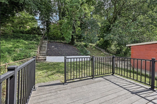 Building Photo - 674 Brandywine St SE