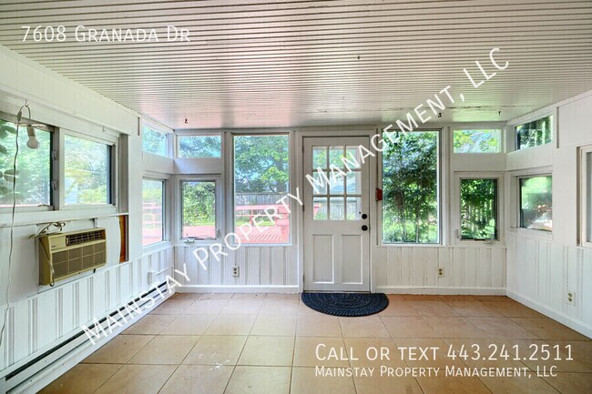 Building Photo - 7608 Granada Dr