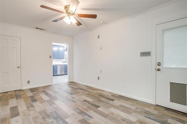 Building Photo - 6437 Rosemont Ave