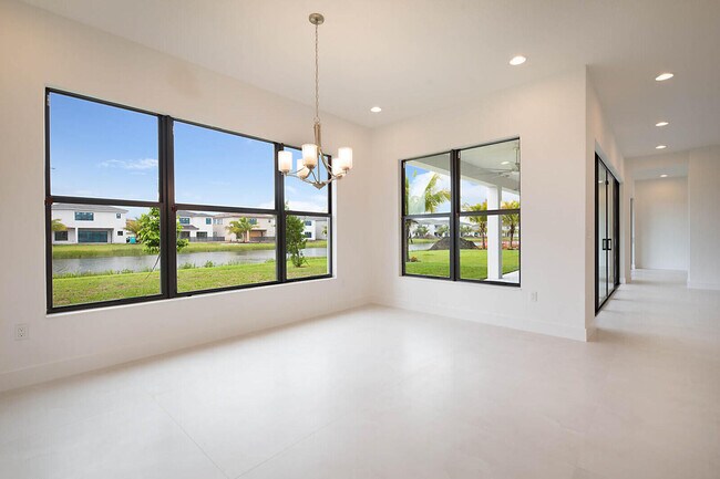 Building Photo - 17062 Watersprite Lakes Rd