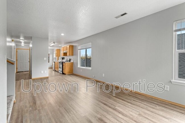 Building Photo - 14194 SE Summerfield Loop