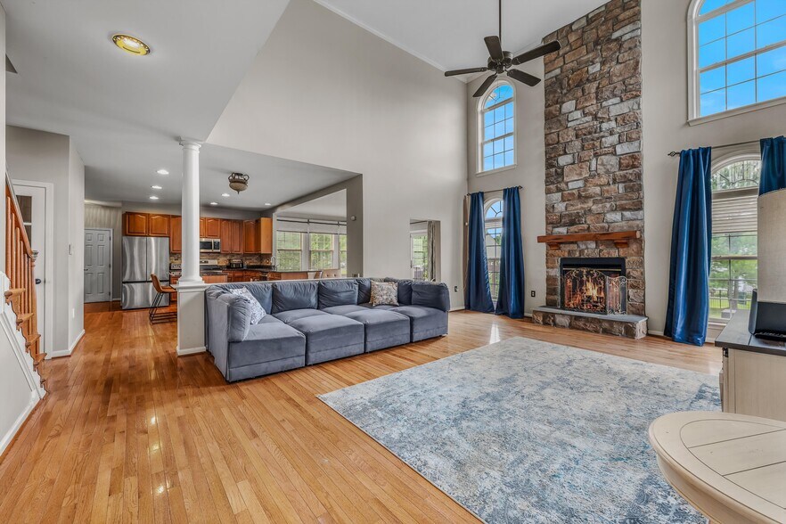 Building Photo - 288 Cirrus Way