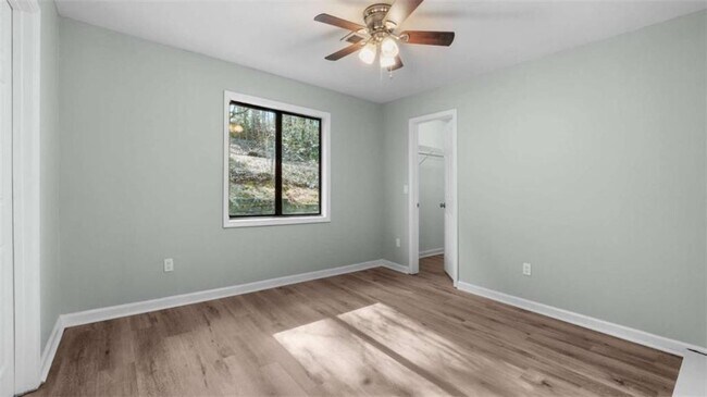 Building Photo - 4383 Mitchell Hill Dr