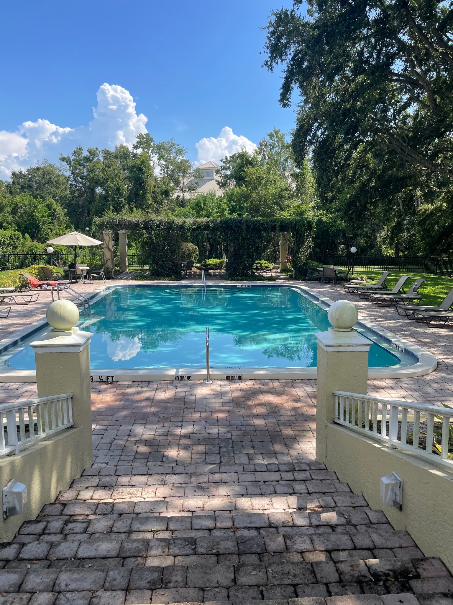 Building Photo - 2690 Coral Landings Blvd