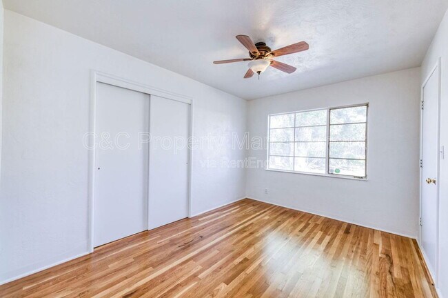 Building Photo - 3542 N Orchard St