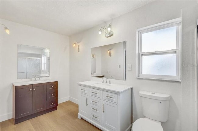 Building Photo - 7012 Pin Cherry Ln